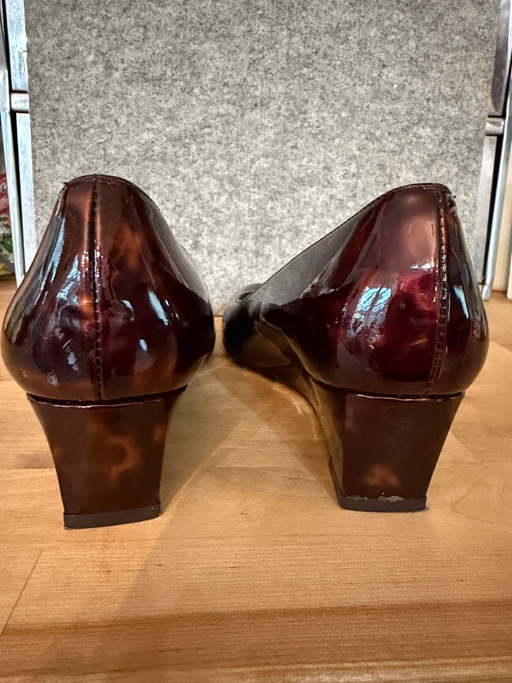 Tortoise Shell Stuart Weitzman Wedge - Picture 3 of 7